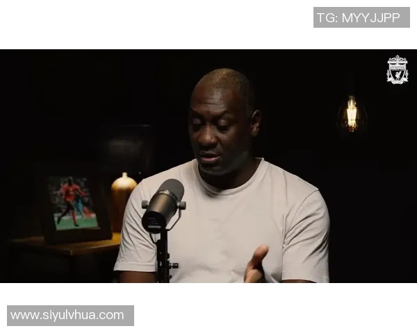 深圳艺品高对决吴川青年利物浦传奇赫斯基亲临广东省超级决赛现场